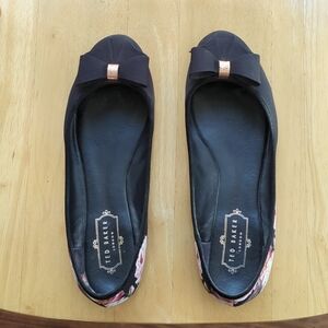 Ted Baker black floral ballet flats with bow, size 9